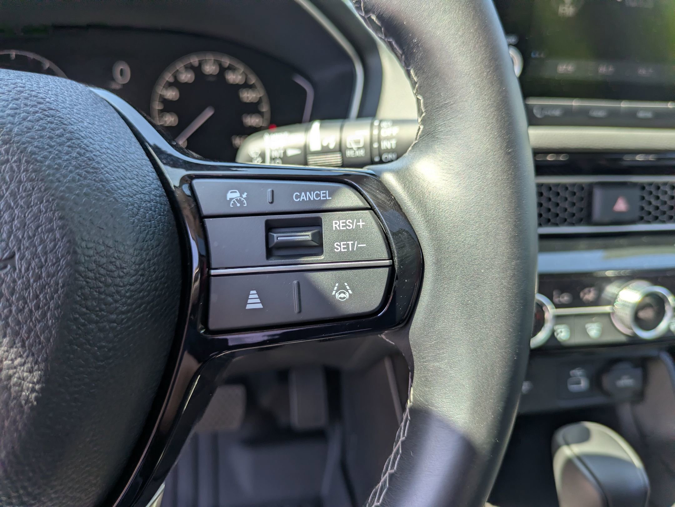 Used 2024 Honda Civic EX-L image 19
