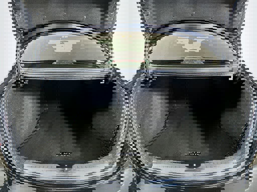 Used 2019 Hyundai Elantra SE image 23