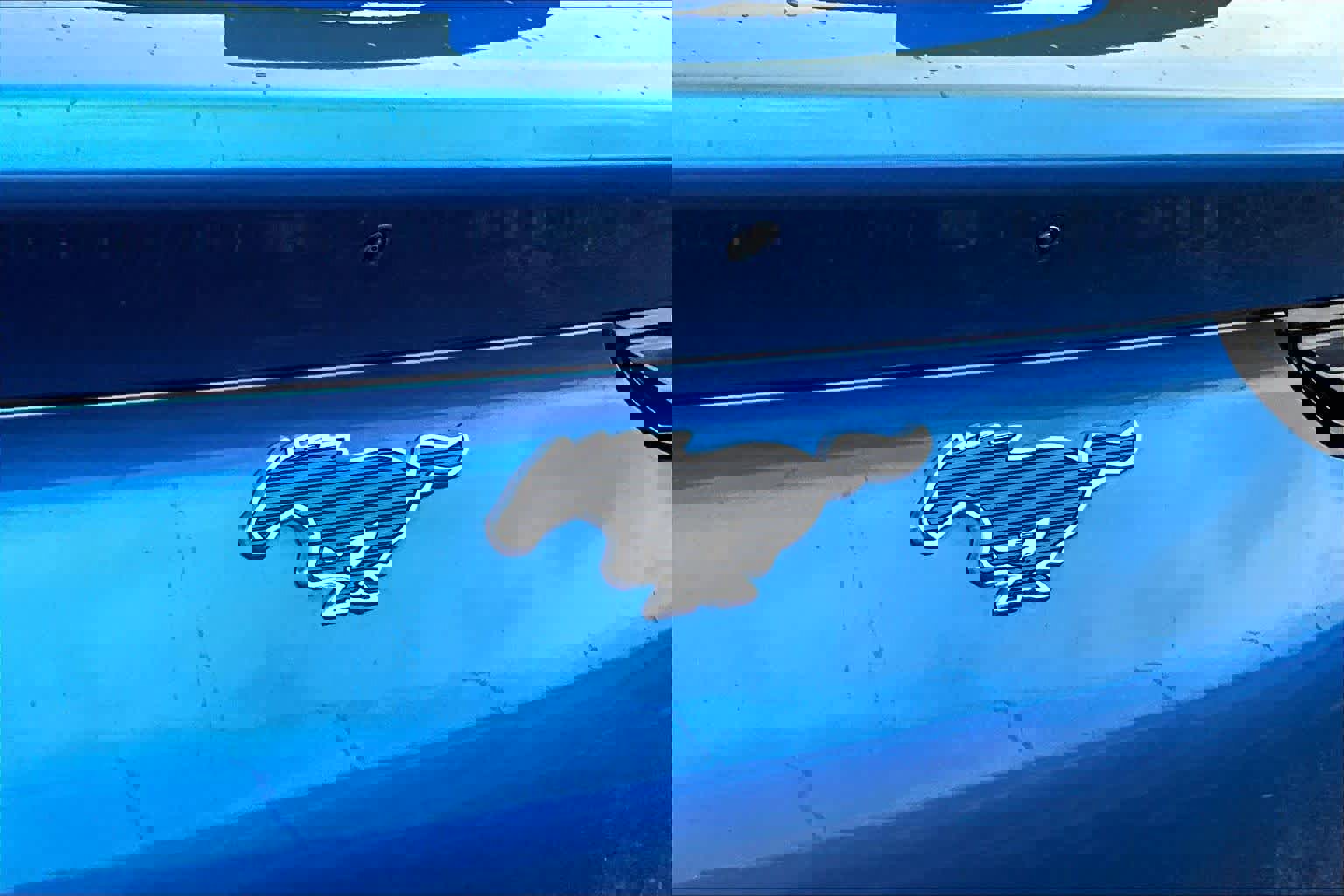 Certified 2025 Ford Mustang Mach-E Premium w/ Sport Appearance Package image 31