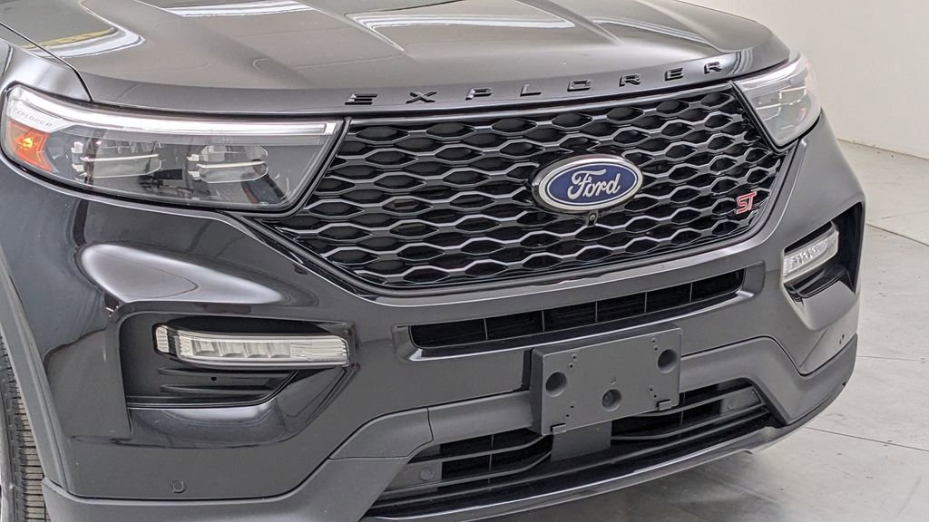 Certified 2023 Ford Explorer ST AWD/4WD image 45