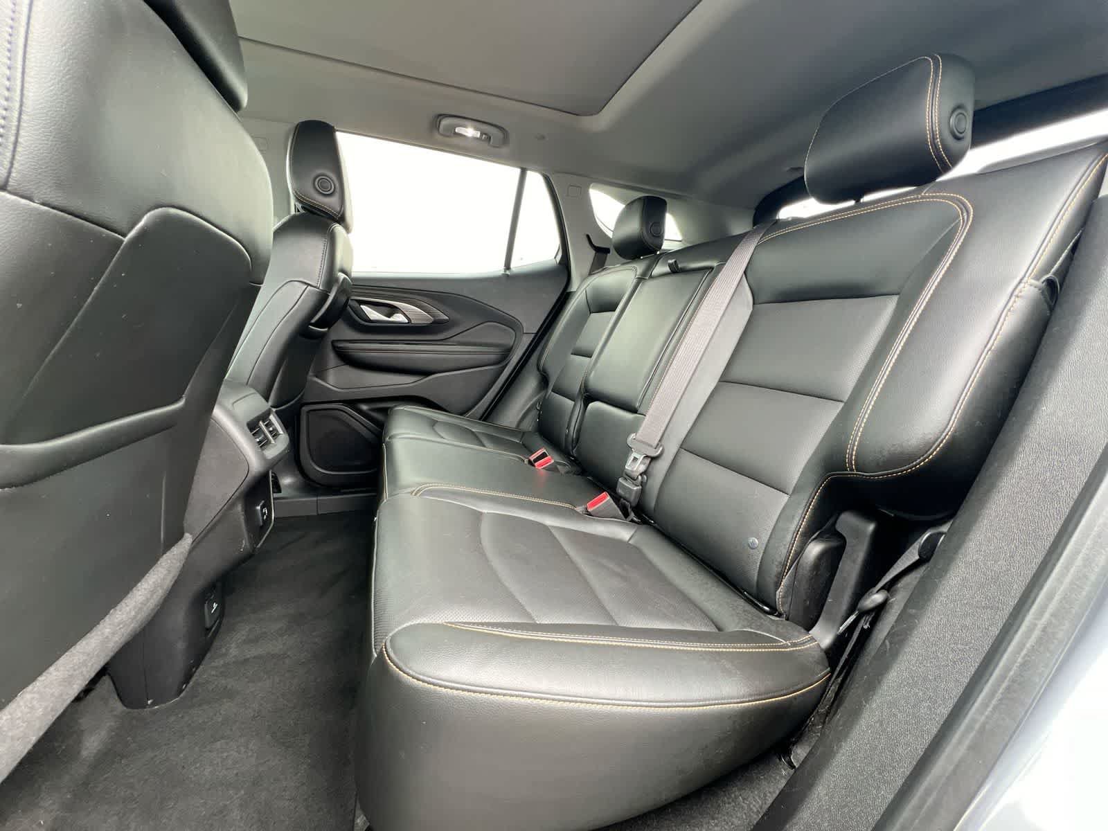 Used 2018 GMC Terrain SLT w/ Preferred Package FWD image 19