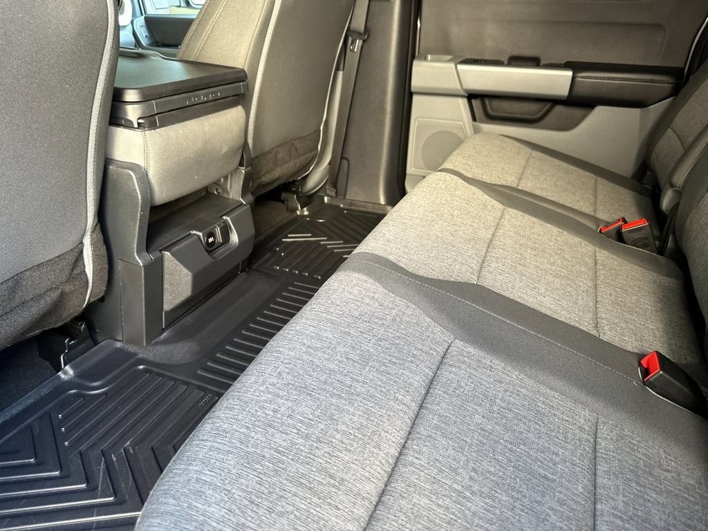 Certified 2024 Ford F250 XL w/ STX Appearance Package AWD/4WD image 11
