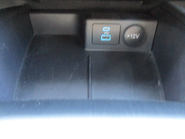 Certified 2023 Ford Escape ST-Line w/ Tech Pack #1 AWD/4WD image 16