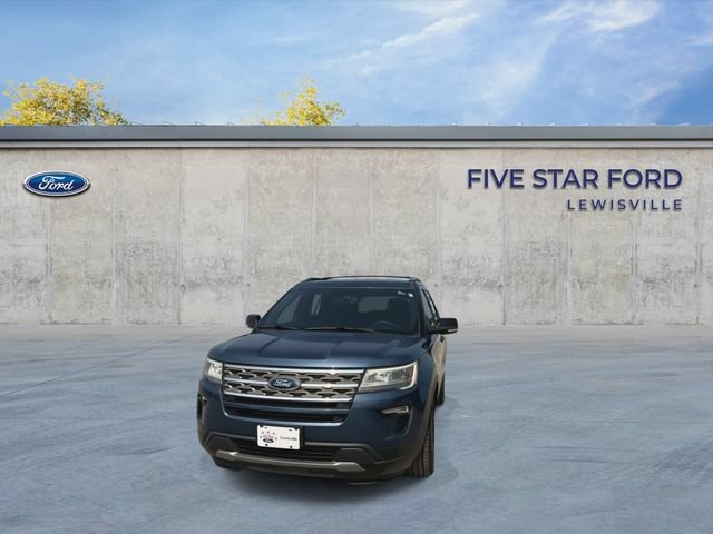 Certified 2018 Ford Explorer XLT w/ Equipment Group 201A FWD image 3