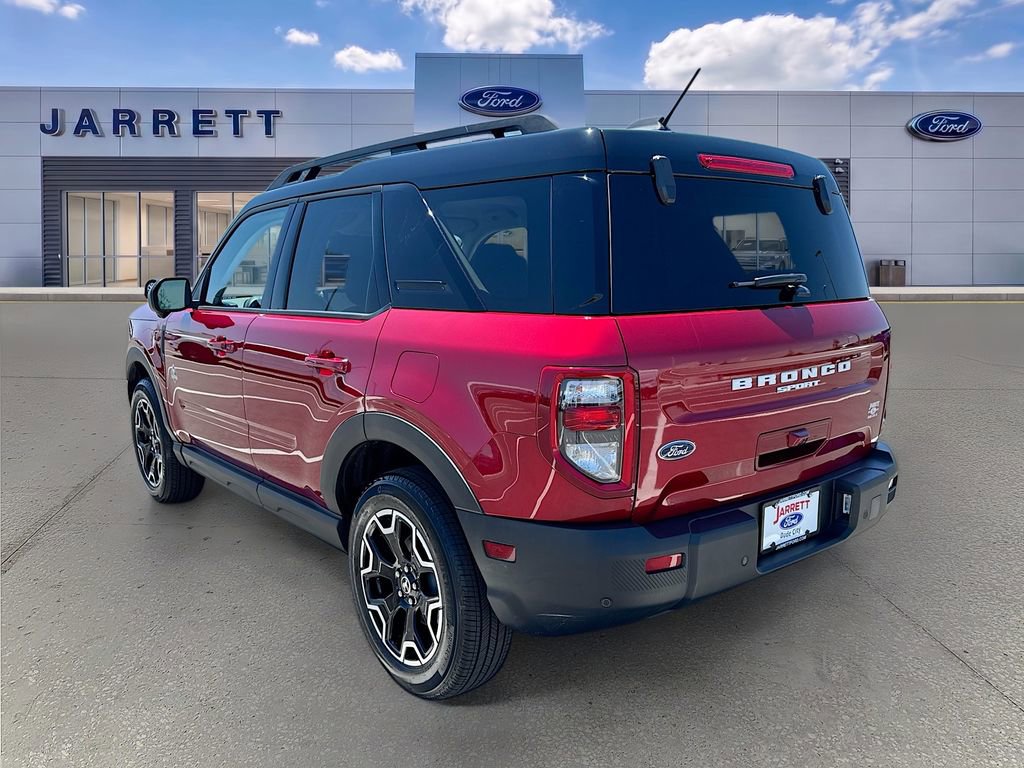 Certified 2025 Ford Bronco Sport Outer Banks w/ Outer Banks Tech Package+ AWD/4WD image 5