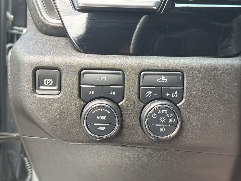 Used 2025 Chevrolet Silverado 1500 RST AWD/4WD image 29