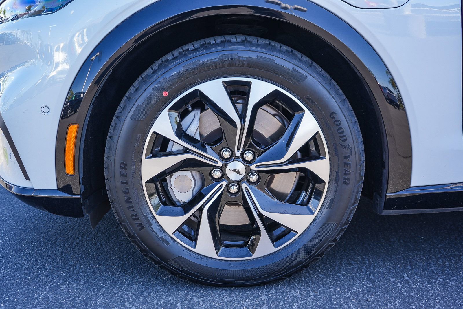 Certified 2023 Ford Mustang Mach-E Premium RWD image 11