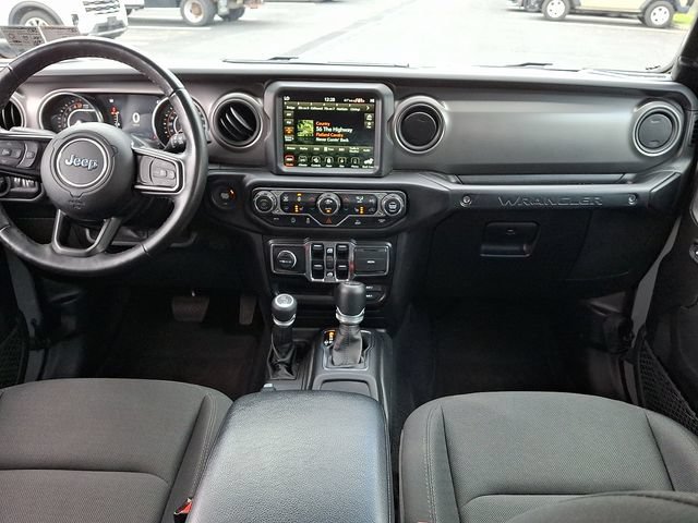 Used 2022 Jeep Wrangler Unlimited Sport AWD/4WD image 18