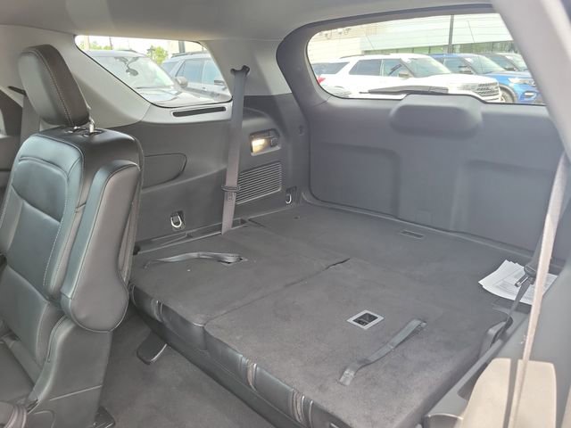 Certified 2024 Ford Explorer XLT w/ Equipment Group 202A AWD/4WD image 25