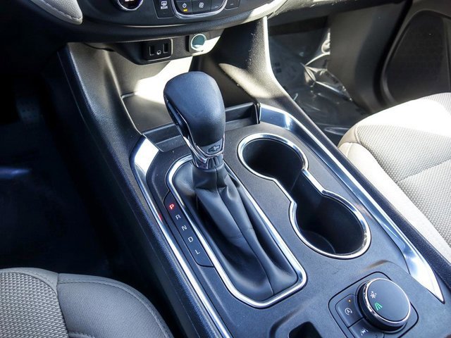 Used 2023 Chevrolet Traverse LS image 24