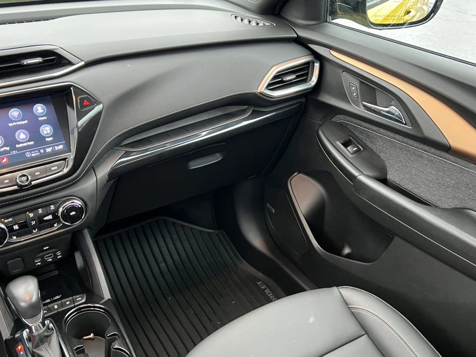 Used 2023 Chevrolet TrailBlazer ACTIV w/ Sun and Liftgate Package image 34