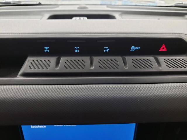 Certified 2022 Ford Bronco Big Bend w/ Sasquatch Package AWD/4WD image 17