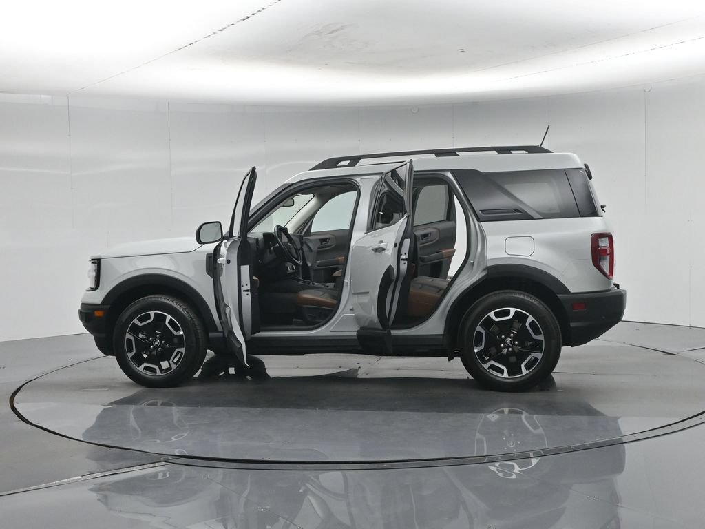 Certified 2023 Ford Bronco Sport Outer Banks w/ Tech Package AWD/4WD image 39