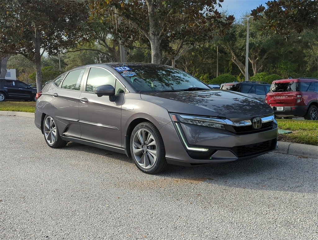Used 2018 Honda Clarity Touring image 2