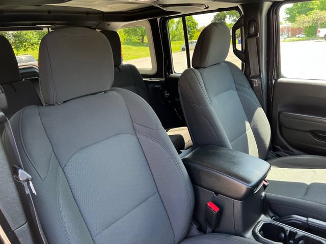 Used 2023 Jeep Wrangler Unlimited Sport AWD/4WD image 36