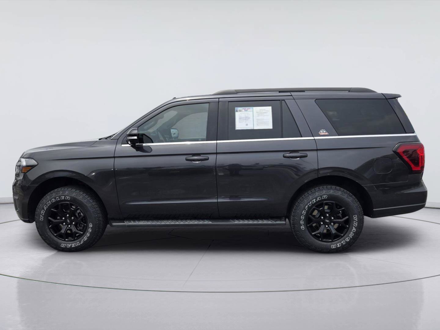 Certified 2023 Ford Expedition Timberline AWD/4WD image 5