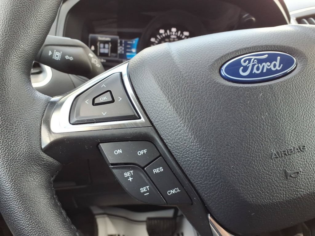 Certified 2024 Ford Edge SEL w/ Convenience Package AWD/4WD image 15