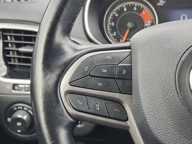 Used 2020 Jeep Cherokee Limited AWD/4WD image 14