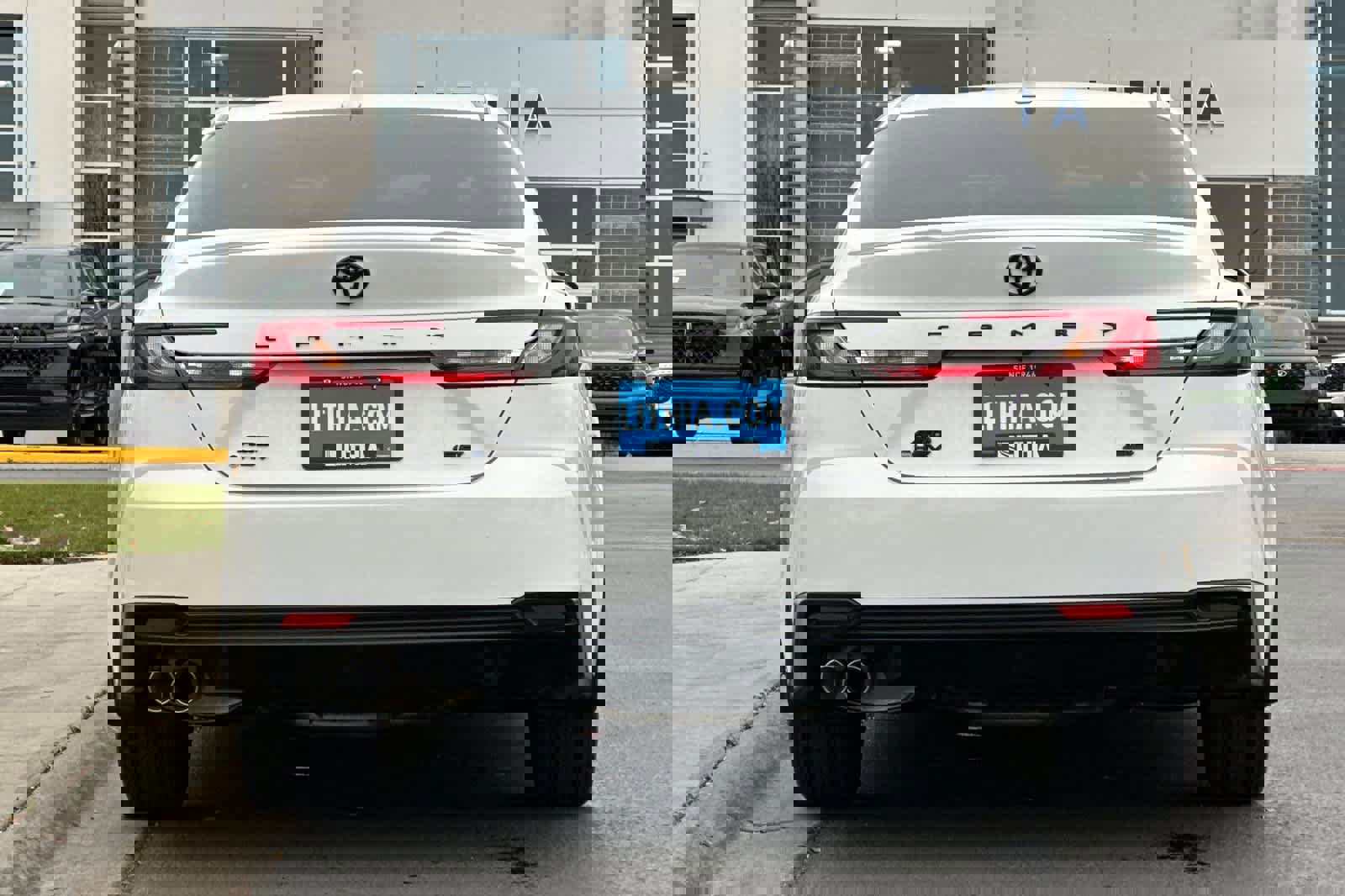 Used 2025 Toyota Camry SE image 7