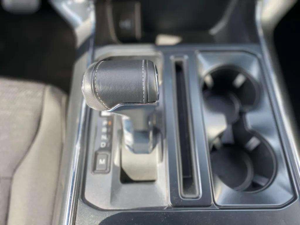 Certified 2022 Ford F150 XLT w/ Equipment Group 302A High image 14