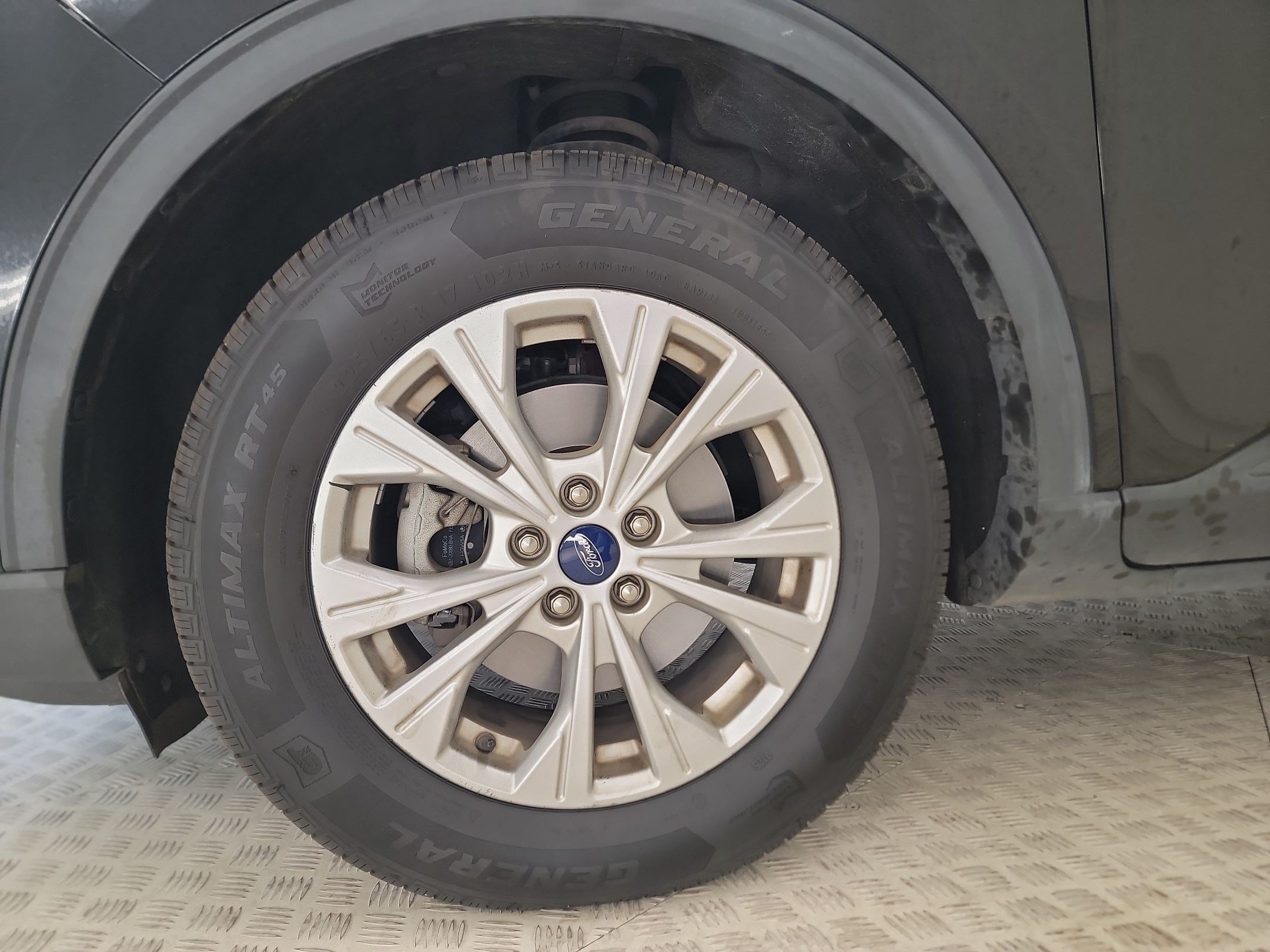 Certified 2023 Ford Escape Active AWD/4WD image 10
