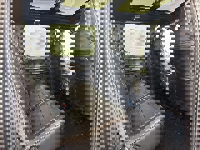 Certified 2019 Ford F150 Raptor w/ Equipment Group 802A Luxury image 9