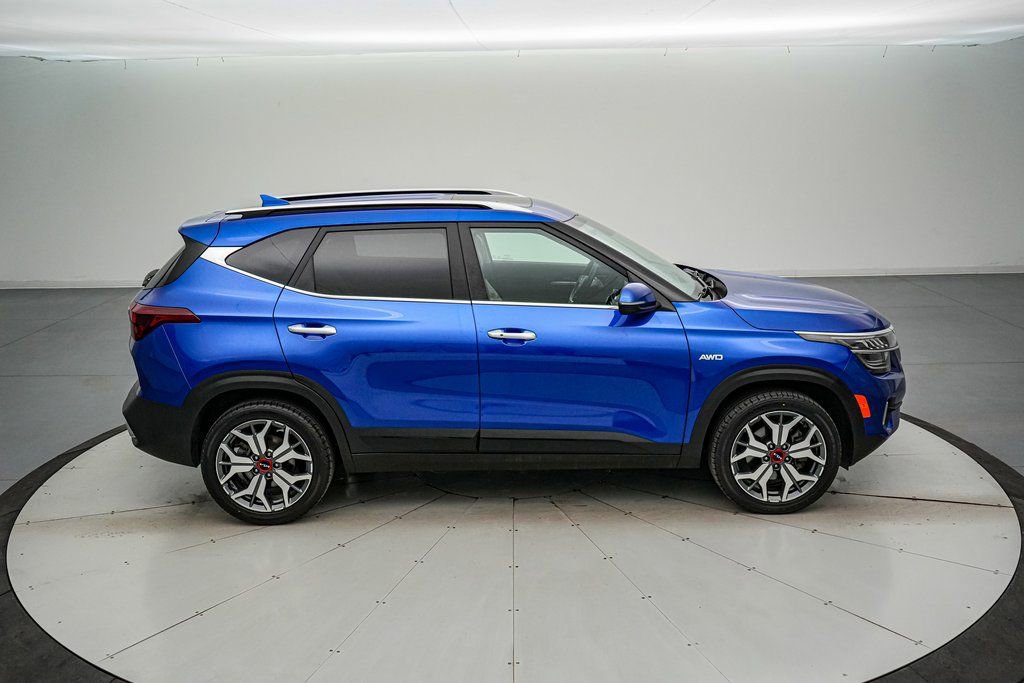 Used 2023 Kia Seltos SX w/ SX Sunroof Package image 6