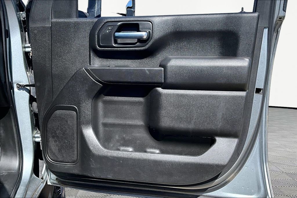 Used 2024 Chevrolet Silverado 2500 Custom w/ Custom Value Package image 25