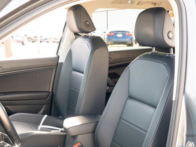 Used 2019 Volkswagen Tiguan SE w/ Panoramic Sunroof Package image 17