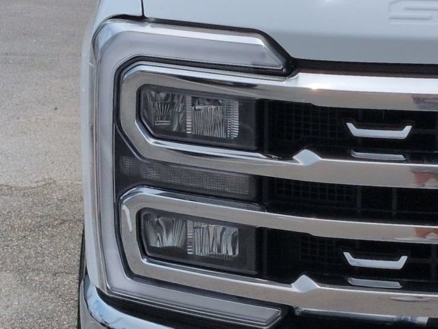 Certified 2024 Ford F350 Lariat AWD/4WD image 10