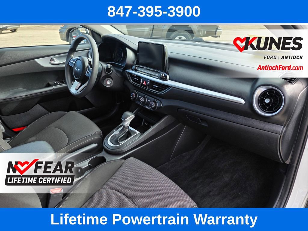 Used 2023 Kia Forte LXS w/ LXS Technology Package FWD image 31