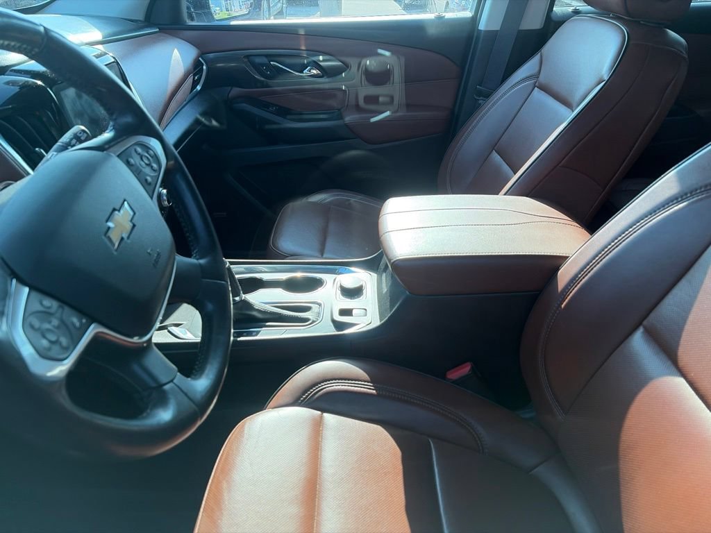 Used 2018 Chevrolet Traverse High Country AWD/4WD image 11
