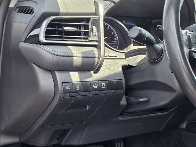 Used 2024 Toyota Camry SE FWD image 18