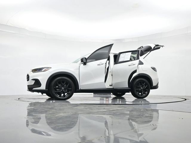 Used 2023 Honda HR-V Sport image 52