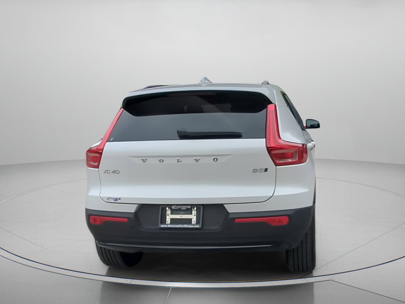 Used 2026 Volvo XC40 B5 Plus AWD/4WD image 25
