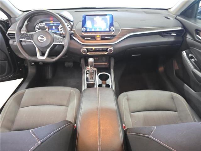 Used 2023 Nissan Altima 2.5 SV FWD image 10