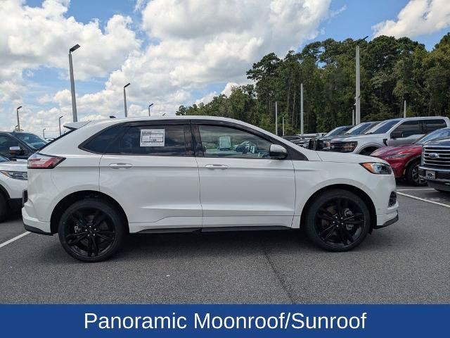 Certified 2024 Ford Edge ST w/ Equipment Group 401A AWD/4WD image 3