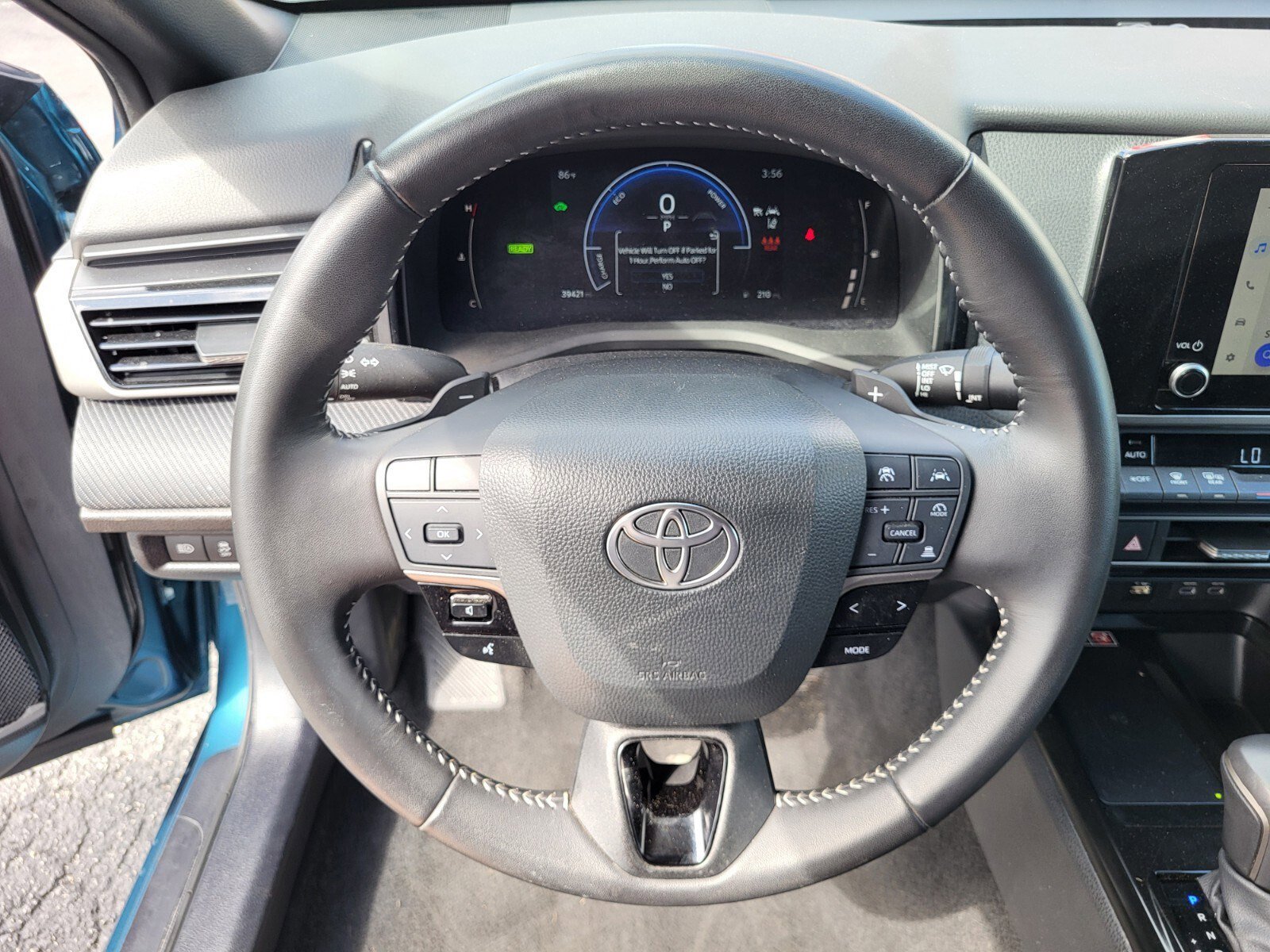 Used 2025 Toyota Camry SE image 23