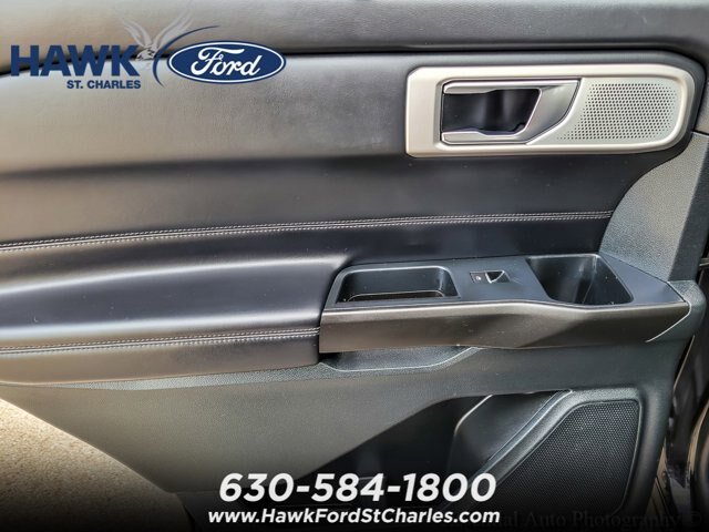 Certified 2020 Ford Explorer Platinum w/ Premium Technology Package AWD/4WD image 19