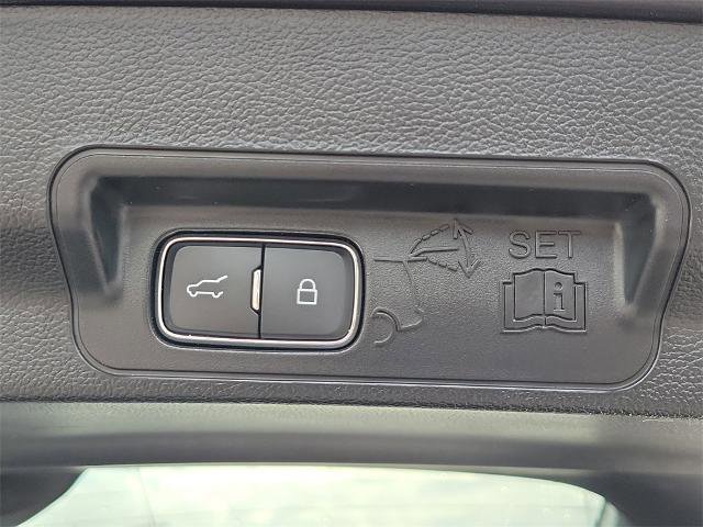 Certified 2023 Ford Explorer XLT w/ Equipment Group 202A image 10