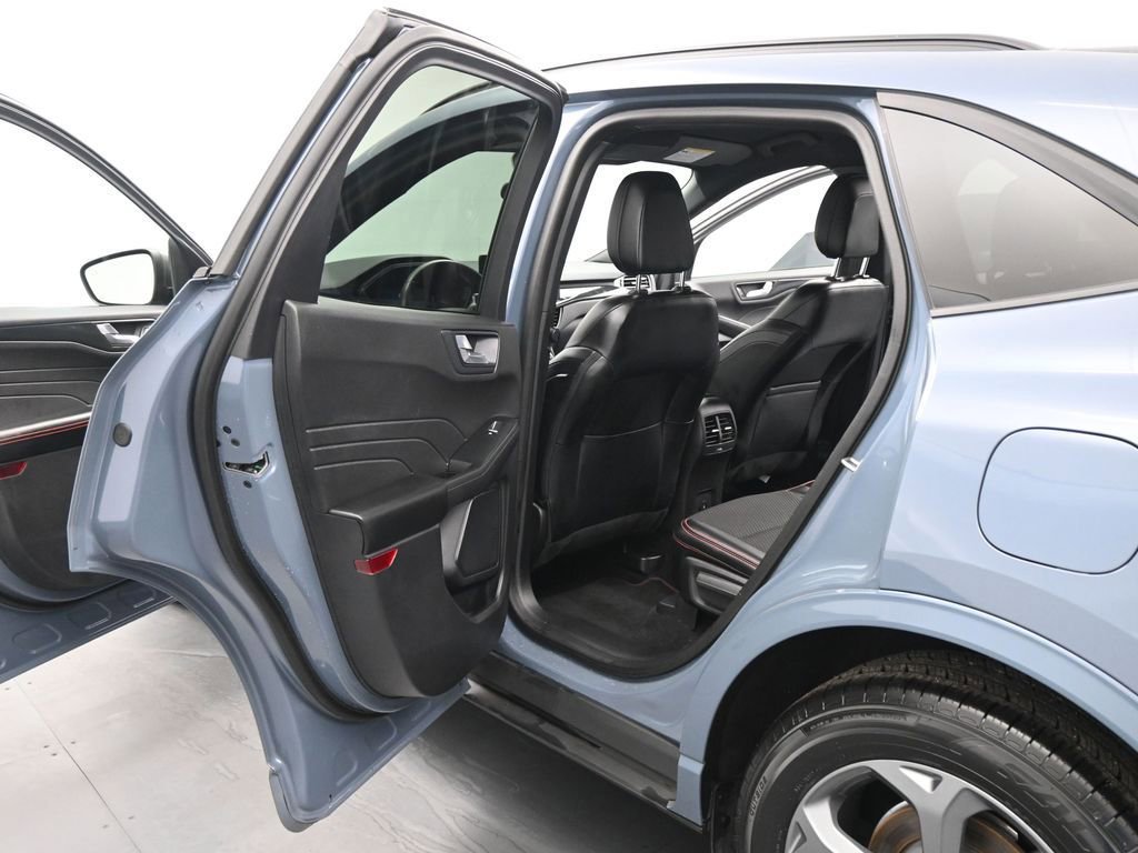 Certified 2023 Ford Escape ST-Line w/ Tech Pack #1 image 45