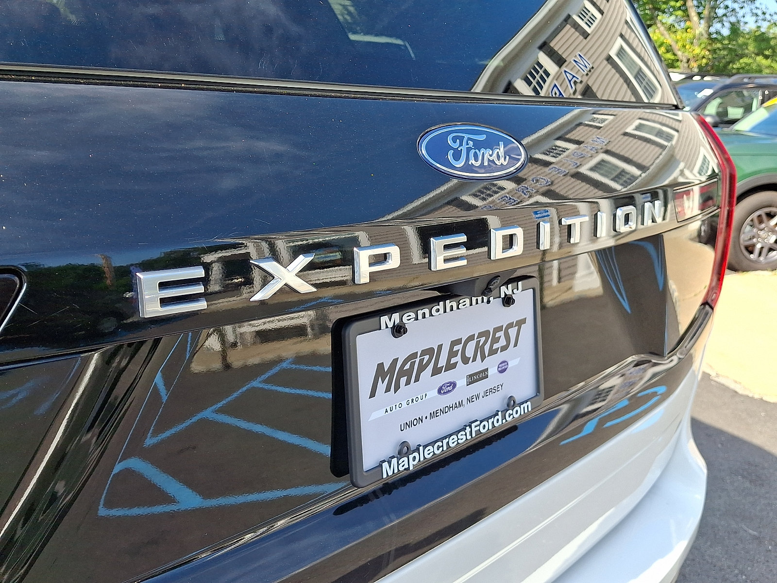 Certified 2025 Ford Expedition Platinum AWD/4WD image 32