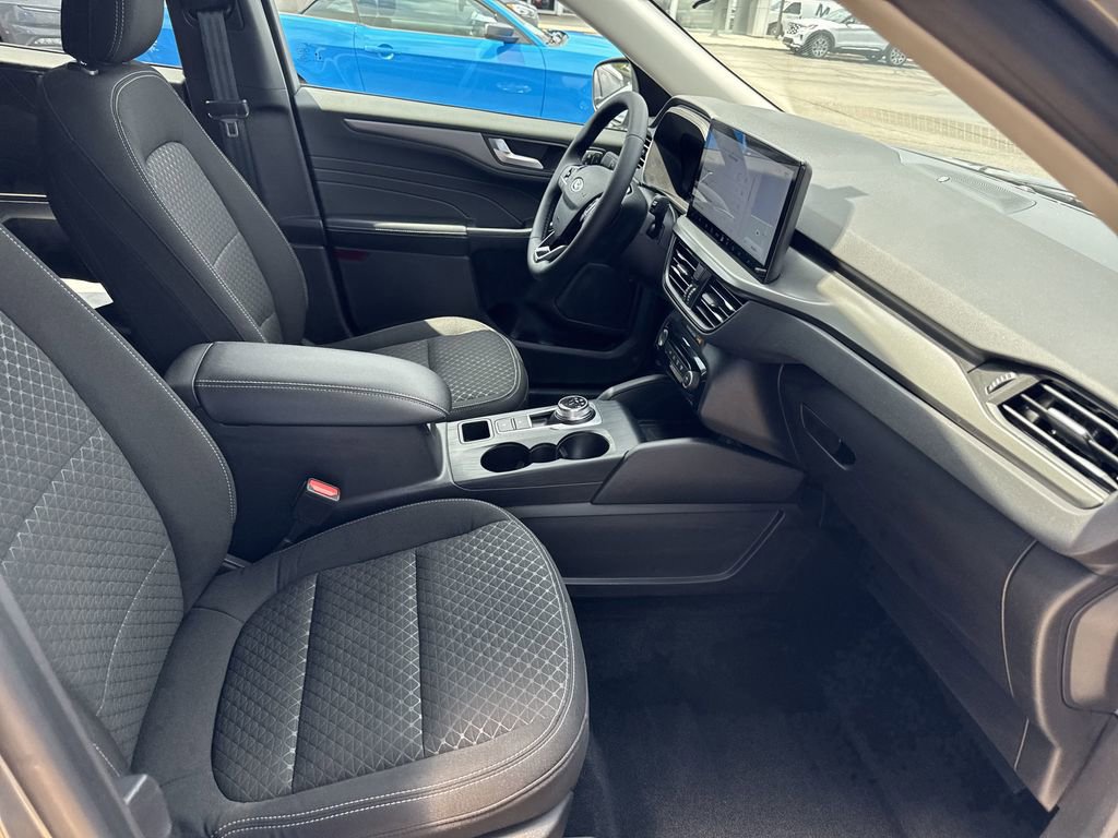 Certified 2023 Ford Escape Active w/ Tech Pack #2 image 10