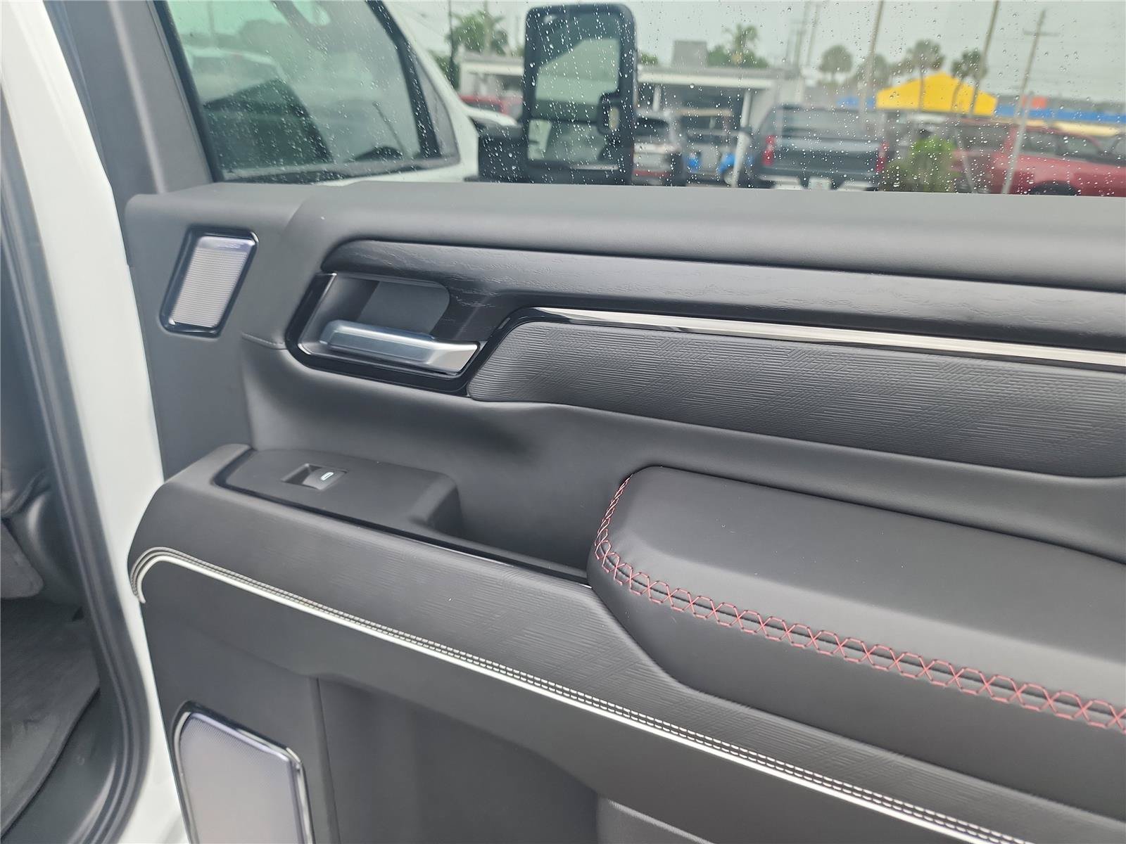 Used 2025 GMC Sierra 2500 AT4X w/ AT4X AEV Edition AWD/4WD image 31