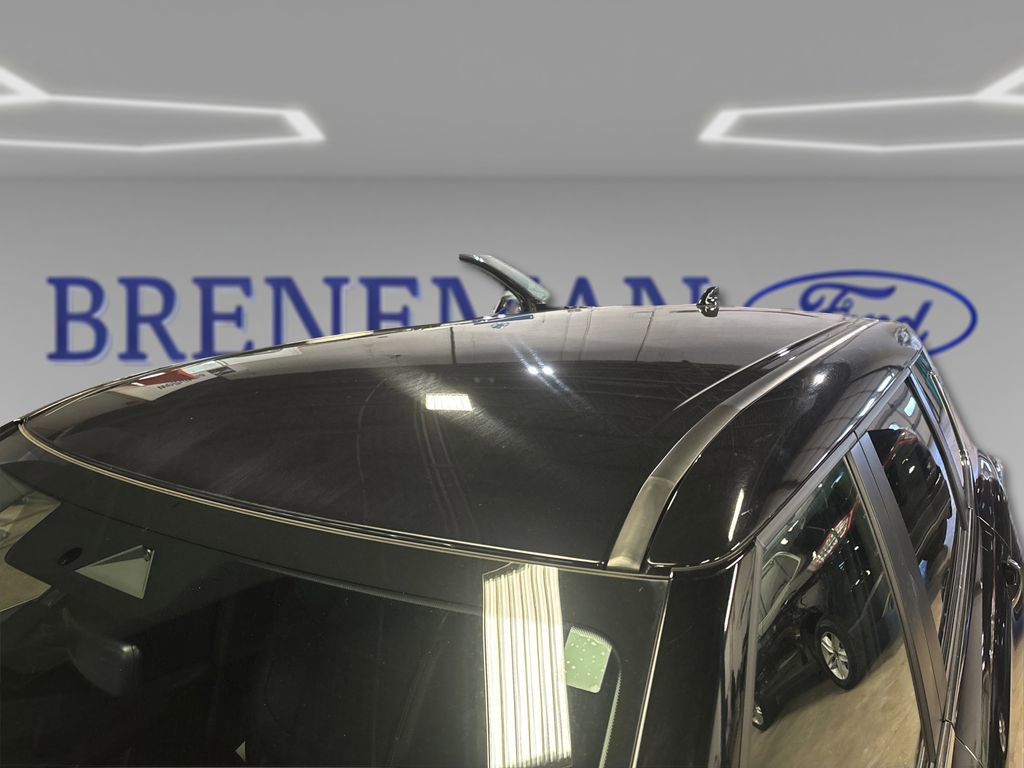 Used 2025 Mitsubishi Outlander SE image 15