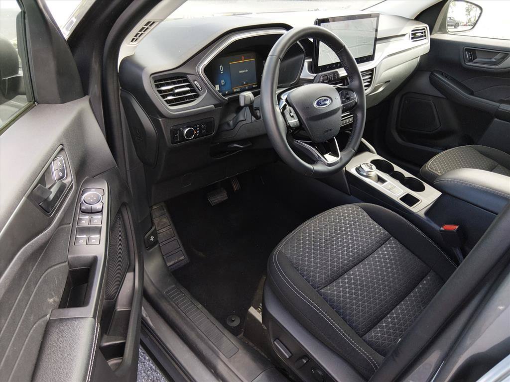 Certified 2023 Ford Escape Active w/ Tech Pack #1 AWD/4WD image 10