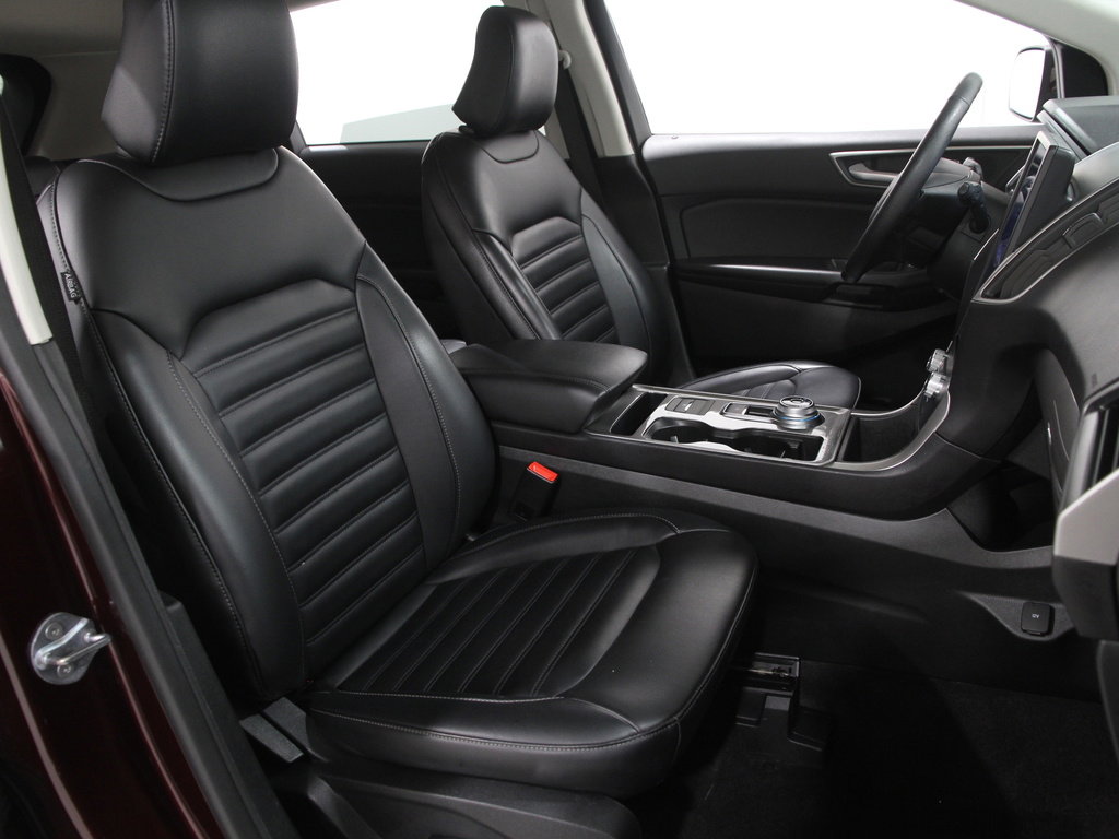 Certified 2024 Ford Edge SEL image 15