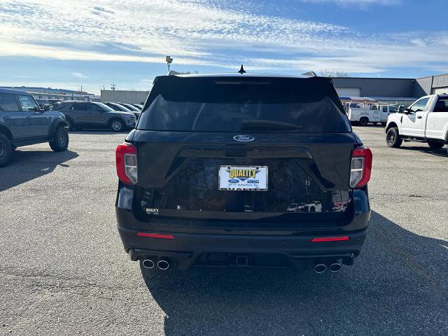 Certified 2022 Ford Explorer ST w/ Equipment Group 401A image 5