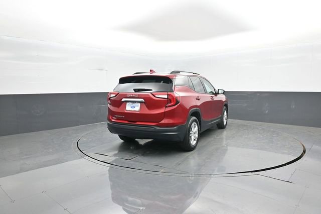 Used 2022 GMC Terrain SLE w/ Driver Convenience Package image 7