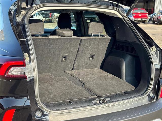 Certified 2024 Ford Escape Active w/ Tech Pack #2 image 6